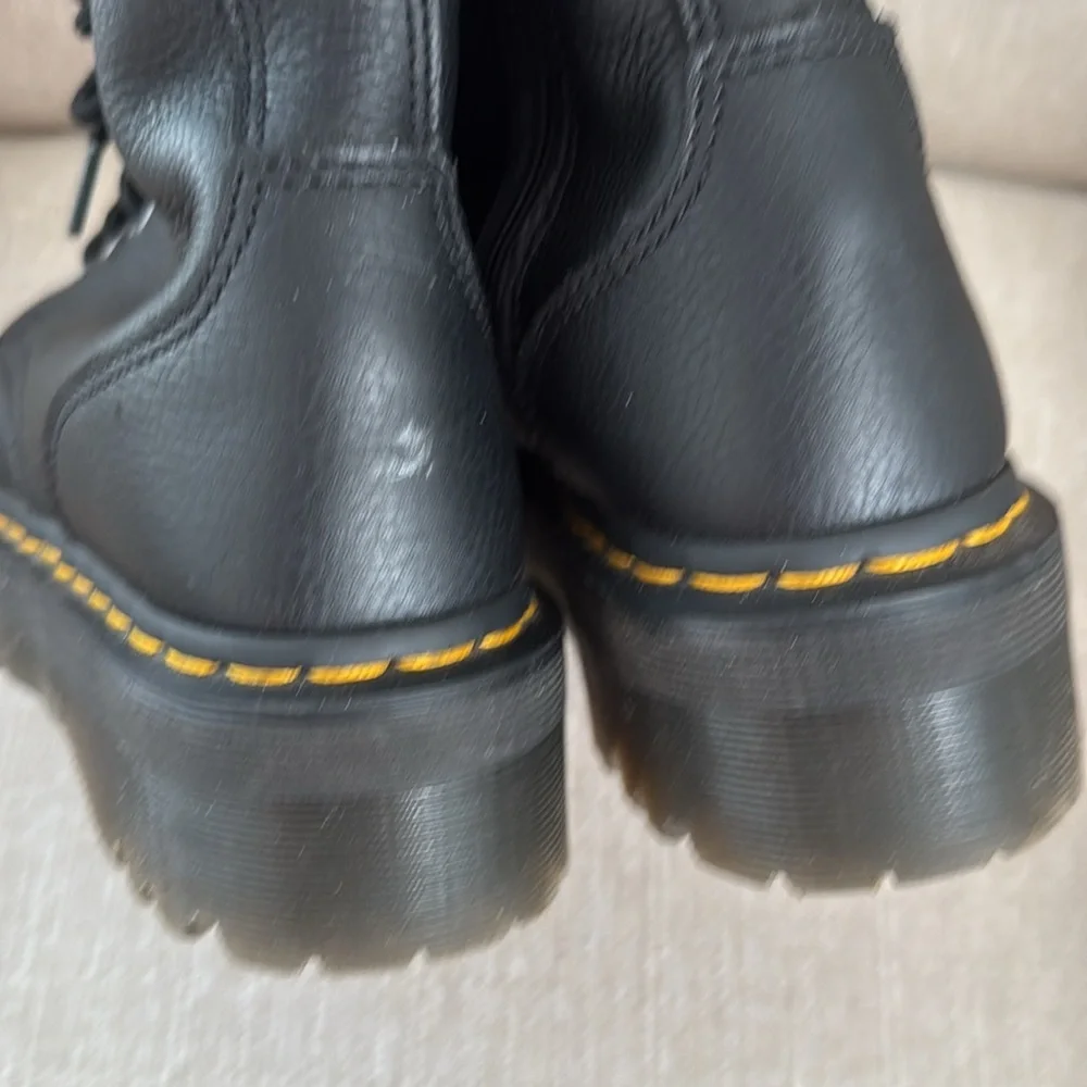Dr. Martens Jadon lll women 7 Black Leather Boots platform - Picture 10 of 14